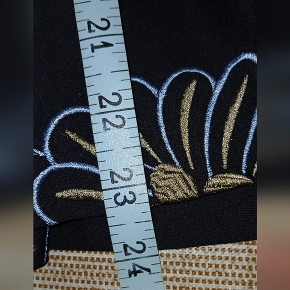 Ann Taylor Loft women's 8 wool blend embroidered black skirt blue tan floral - Picture 8 of 10